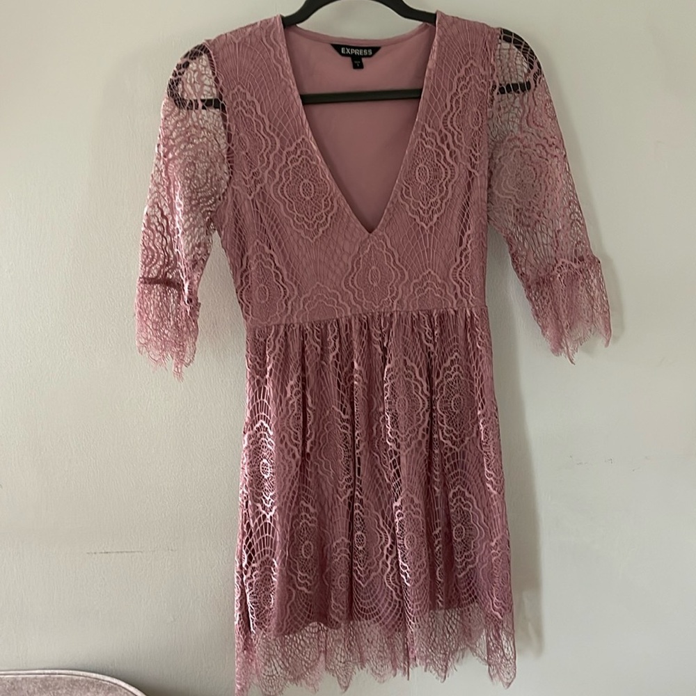 Mauve pink short sleeve lace midi !